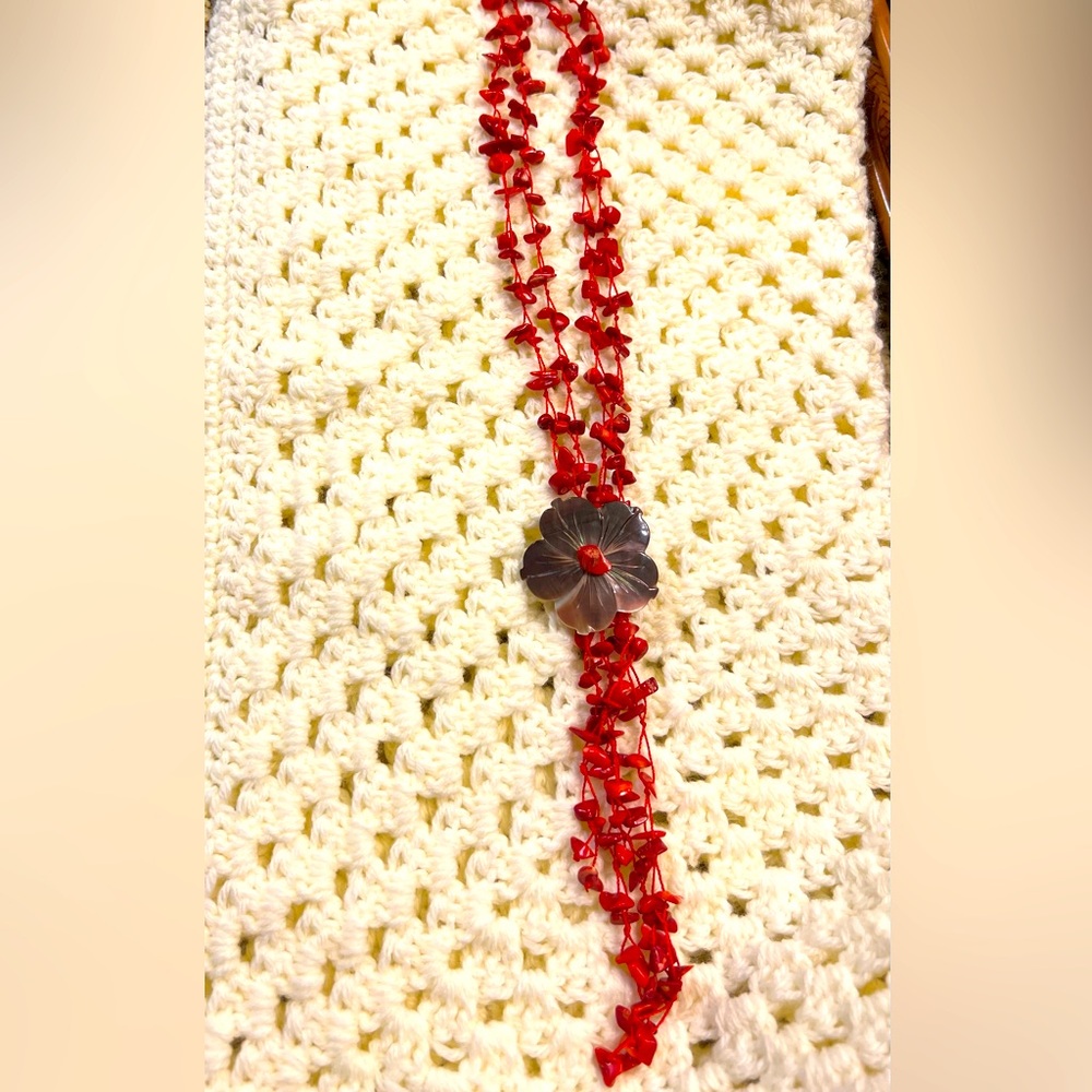 Red Beaded Necklace with Flower Pendant